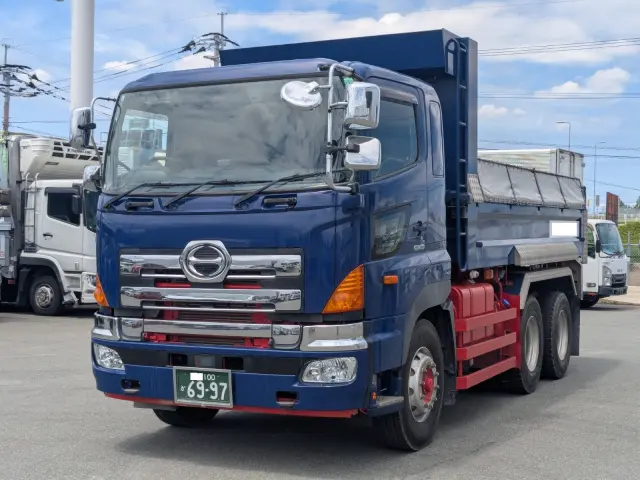 日野 プロフィア QKG-FS1EKDA(6x4)の写真1