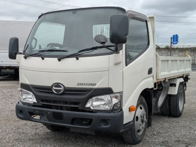 日野 デュトロ TKG-XZU620T(2WD)の写真1