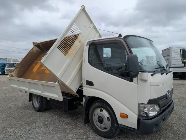 日野 デュトロ TKG-XZU620T(2WD)の写真33