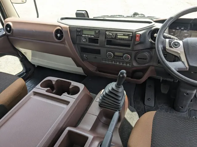 日野 レンジャー 2KG-FD2ABG(2WD)の写真28