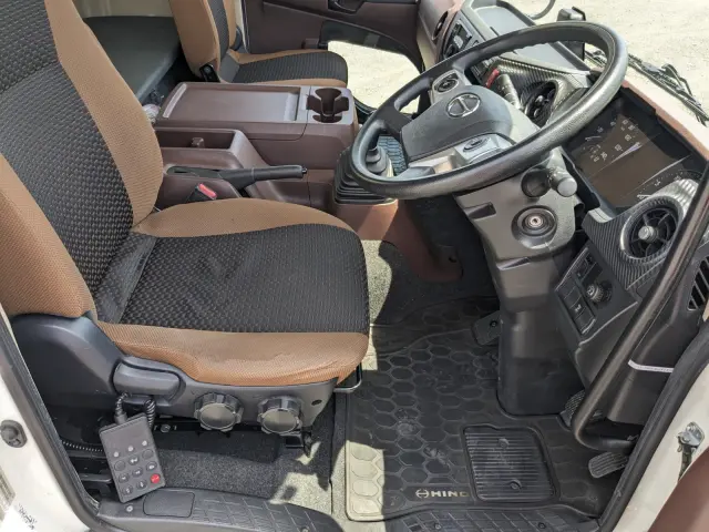 日野 レンジャー 2KG-FD2ABG(2WD)の写真43