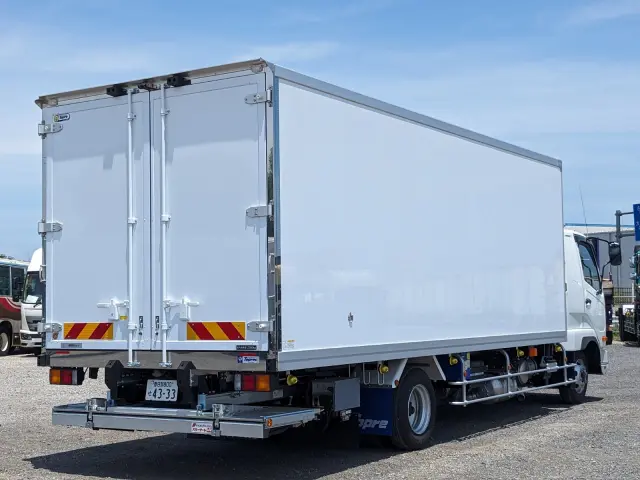 三菱 ファイター 2KG-FK65F(2WD)の写真4
