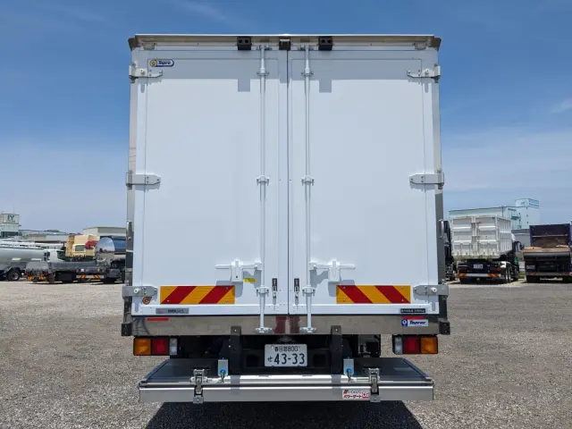 三菱 ファイター 2KG-FK65F(2WD)の写真5