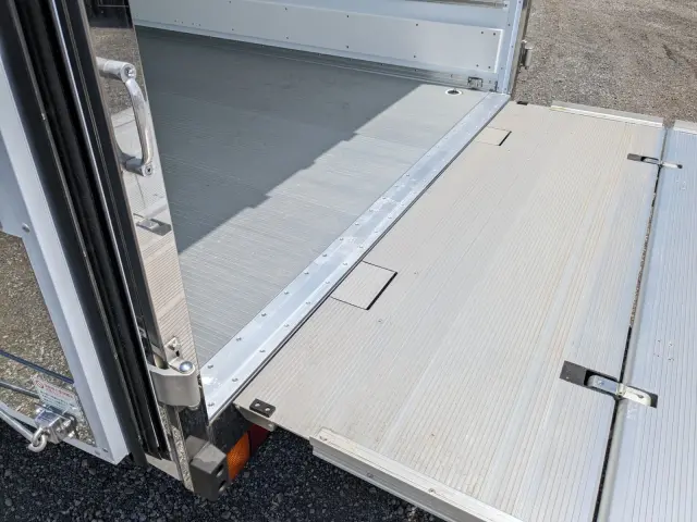三菱 ファイター 2KG-FK65F(2WD)の写真12