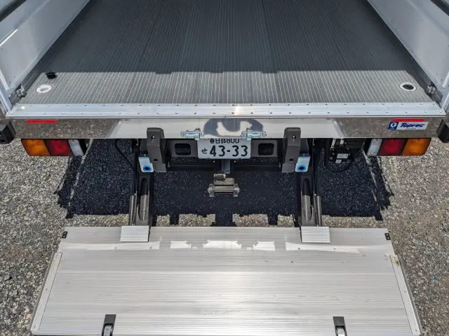 三菱 ファイター 2KG-FK65F(2WD)の写真13