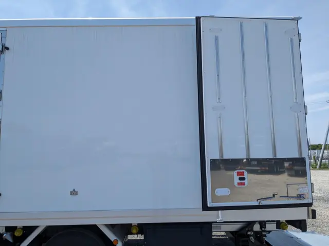 三菱 ファイター 2KG-FK65F(2WD)の写真23