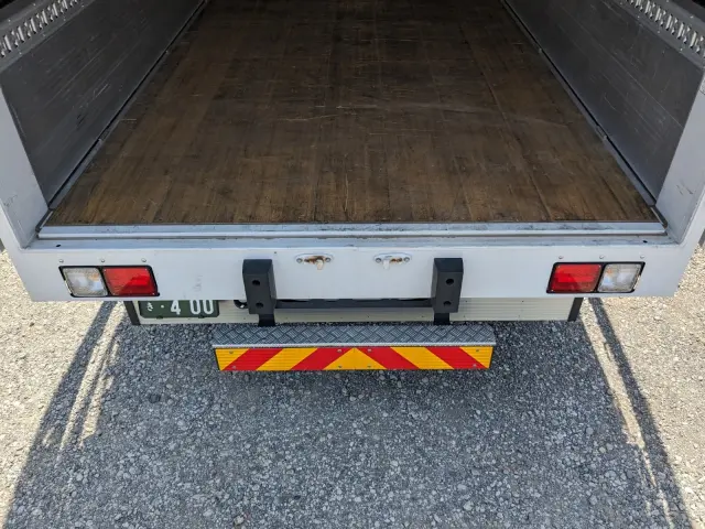 日野 レンジャー 2KG-FD2ABG(2WD)の写真9