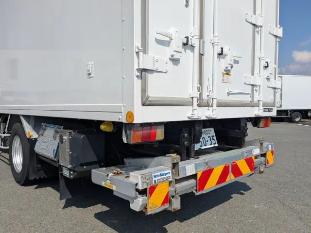 いすゞ エルフ TRG-NMR85AN(2WD)の写真5