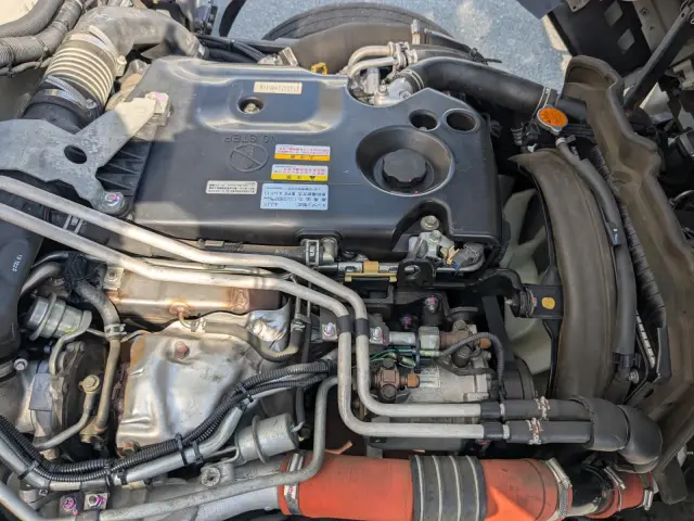 いすゞ エルフ TRG-NMR85AN(2WD)の写真45