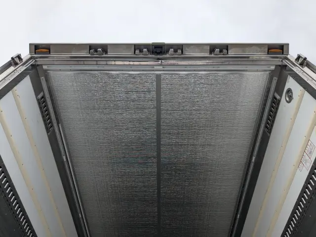 日野 プロフィア 2DG-FW1AHC(2WD)の写真13