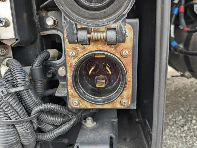 日野 プロフィア 2DG-FW1AHC(2WD)の写真37