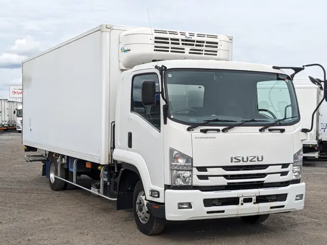 いすゞ フォワード TKG-FRR90S2(2WD)の写真3