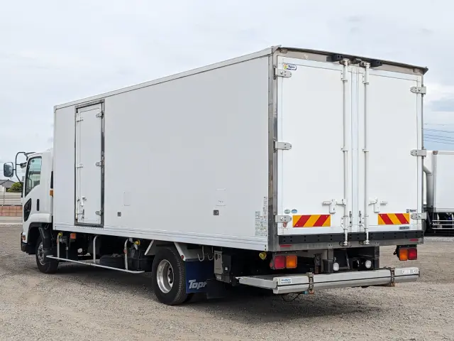 いすゞ フォワード TKG-FRR90S2(2WD)の写真4
