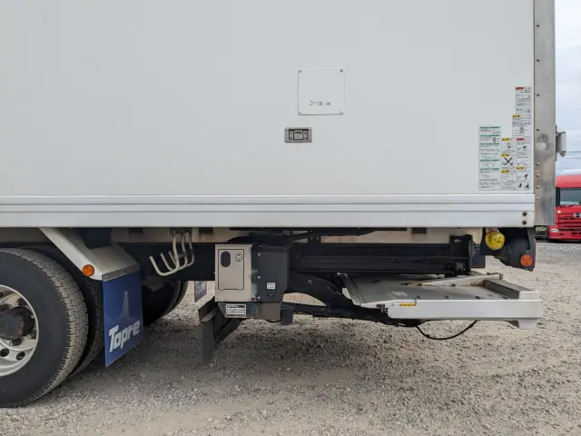 いすゞ フォワード TKG-FRR90S2(2WD)の写真32