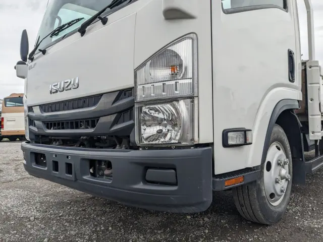 いすゞ エルフ TPG-NNR85AR(2WD)の写真37