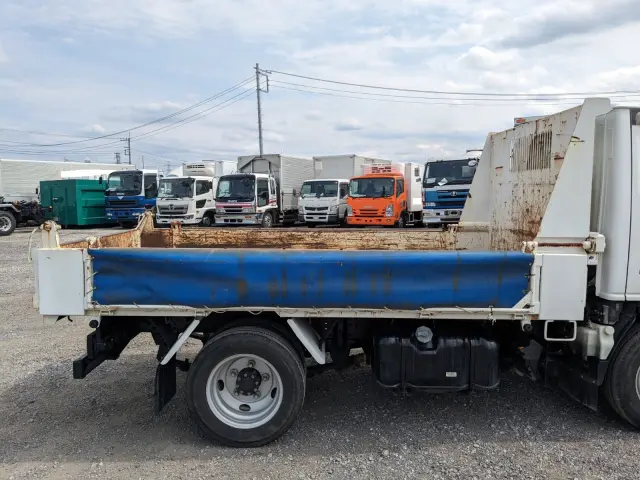 いすゞ エルフ TPG-NJR85AD(2WD)の写真23