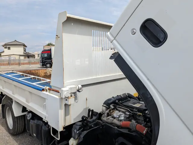 いすゞ エルフ TPG-NJR85AD(2WD)の写真44