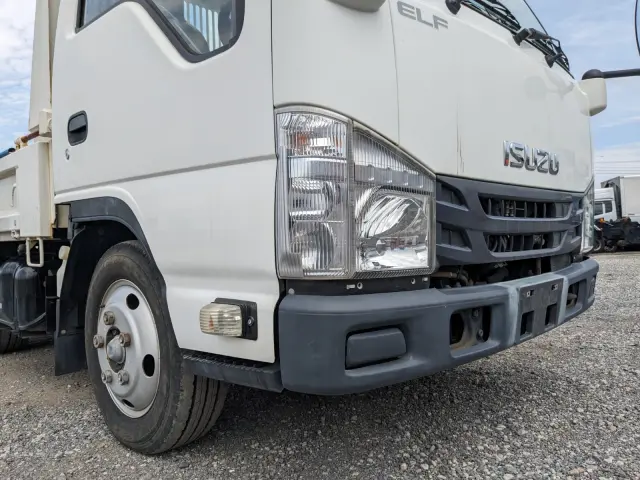 いすゞ エルフ TPG-NJR85AD(2WD)の写真46
