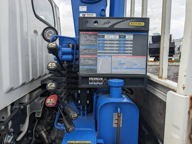 三菱 キャンター TPG-FEA50(2WD)の写真22