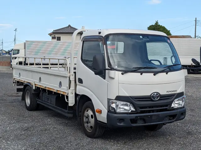 トヨタ トヨエース TKG-XZC655(2WD)の写真3
