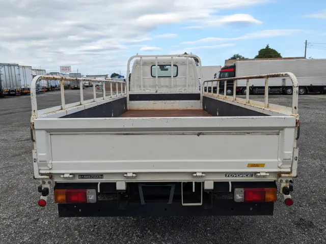 トヨタ トヨエース TKG-XZC655(2WD)の写真6