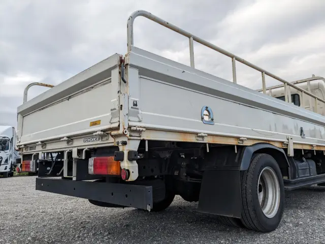 トヨタ トヨエース TKG-XZC655(2WD)の写真7