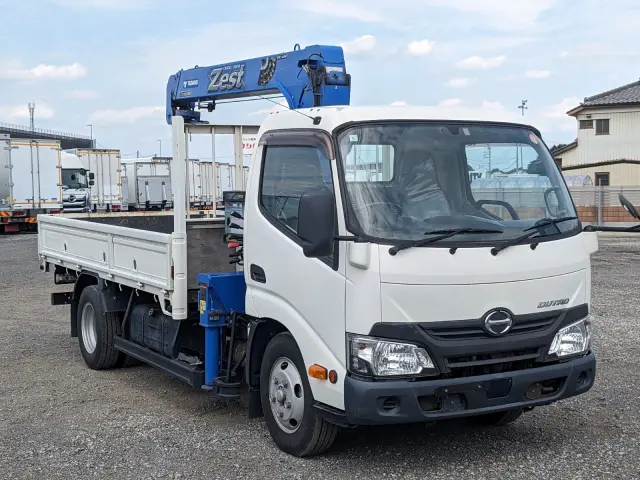 日野 デュトロ TPG-XZU650M(2WD)の写真2