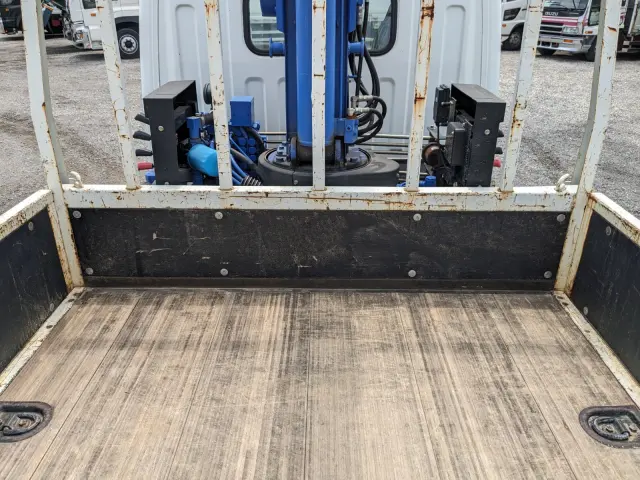 三菱 キャンター TPG-FEA50(2WD)の写真16