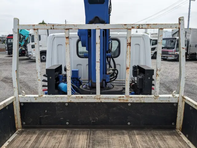 三菱 キャンター TPG-FEA50(2WD)の写真17