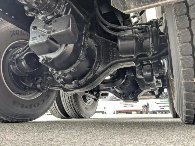 日野 プロフィア 2DG-FS1AJE(6x4)の写真15