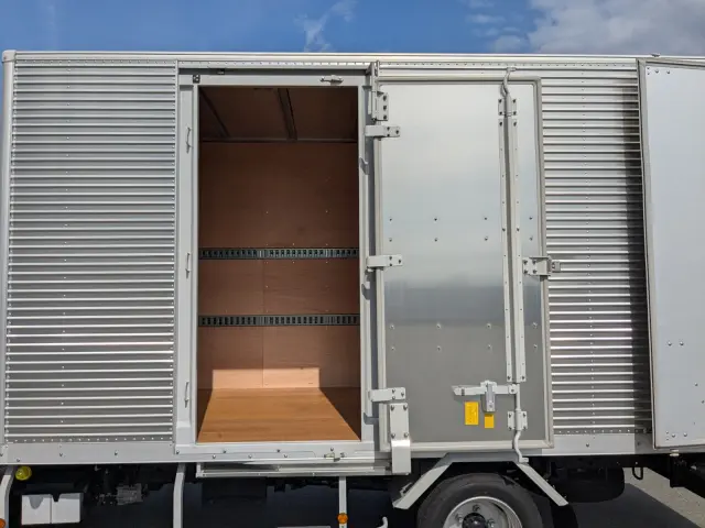日野 デュトロ 2KG-XZU655M(2WD)の写真18
