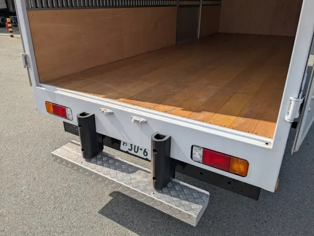 日野 デュトロ 2KG-XZU655M(2WD)の写真22
