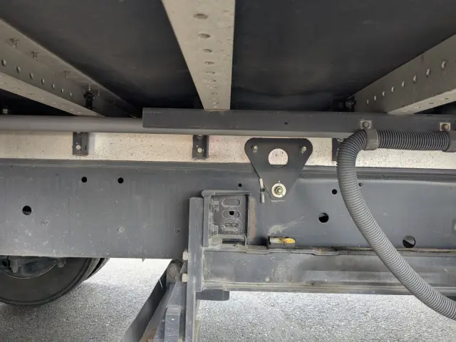 日野 レンジャー 2KG-FD2ABG(2WD)の写真15