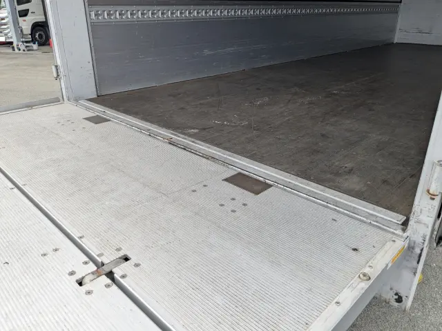 日野 レンジャー 2KG-FD2ABG(2WD)の写真40
