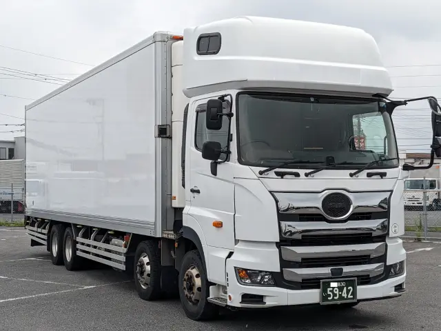 日野 プロフィア 2DG-FW1AHJ(8x4)の写真3