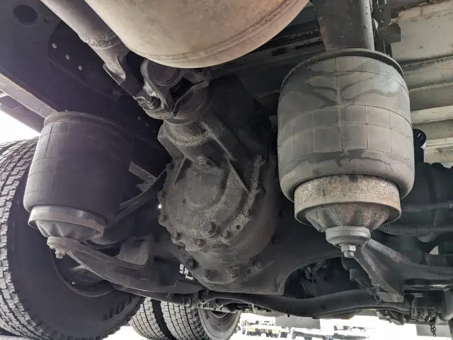 日野 プロフィア 2DG-FW1AHJ(8x4)の写真19