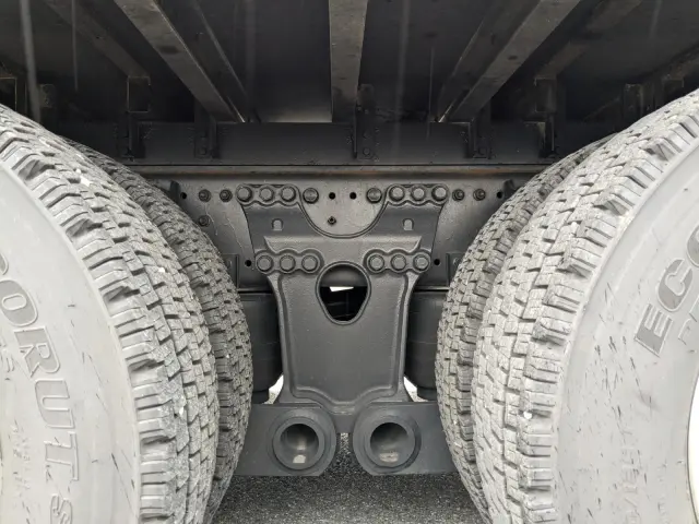 日野 プロフィア 2DG-FW1AHJ(8x4)の写真25