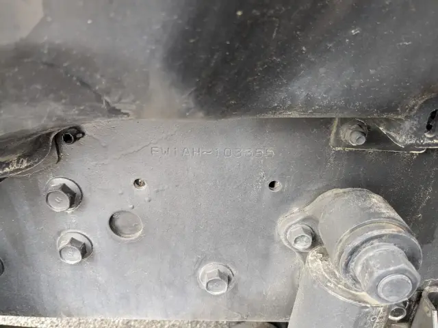 日野 プロフィア 2DG-FW1AHJ(8x4)の写真38