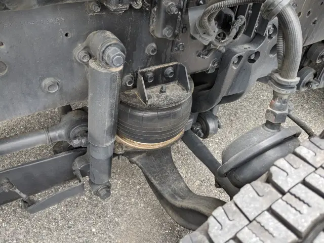 日野 プロフィア 2DG-FW1AHJ(8x4)の写真40