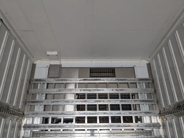 三菱 スーパーグレート 2PG-FS75GZ(8x4)の写真15