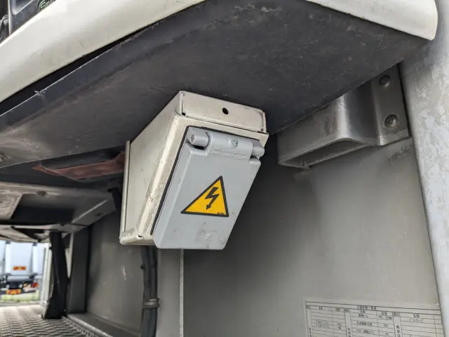 三菱 スーパーグレート 2PG-FS75GZ(8x4)の写真41