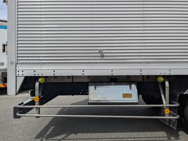 いすゞ フォワード 2RG-FRR90S2(2WD)の写真26