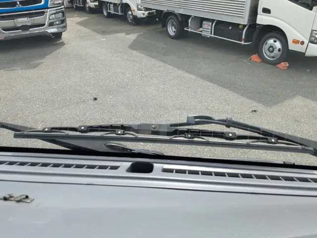 いすゞ フォワード 2RG-FRR90S2(2WD)の写真44