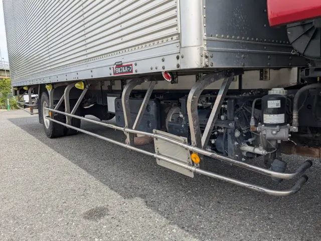 いすゞ フォワード 2RG-FRR90S2(2WD)の写真49