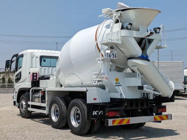 三菱 スーパーグレート 2KG-FV80GX(6x4)の写真6