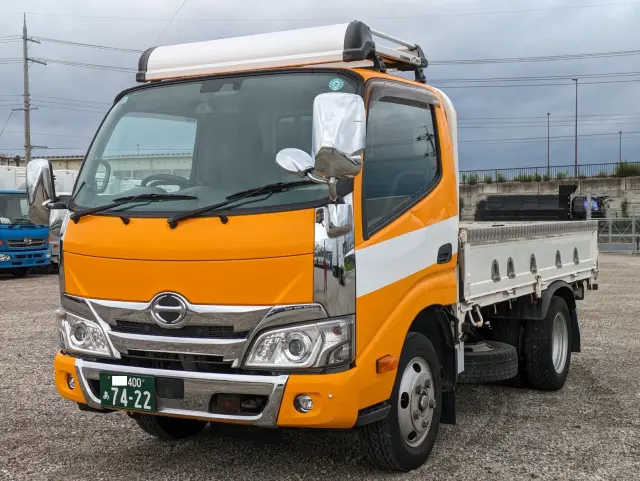 日野 デュトロ 2RG-XZU605M(2WD)の写真1
