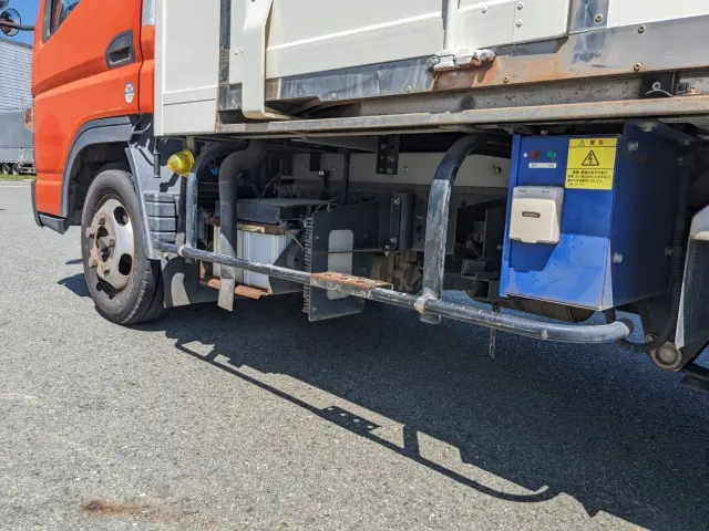 三菱 キャンター TPG-FBA20(2WD)の写真13