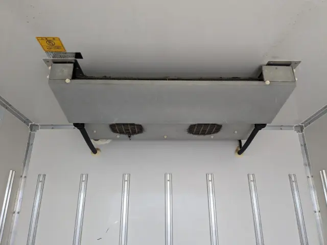 三菱 キャンター TPG-FBA20(2WD)の写真26