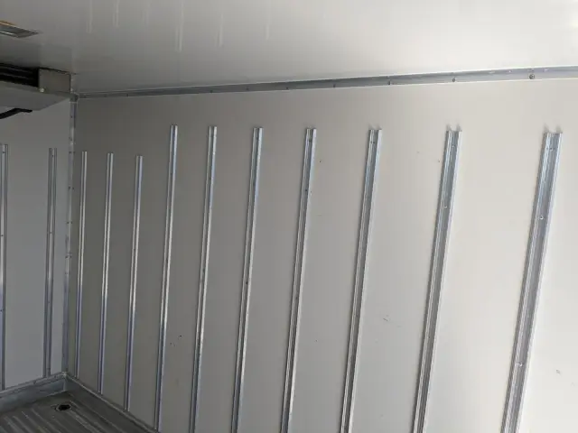 三菱 キャンター TPG-FBA20(2WD)の写真28