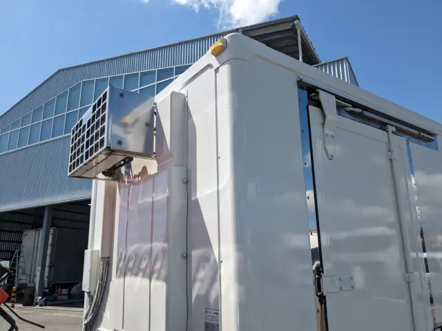 三菱 キャンター TPG-FBA20(2WD)の写真38